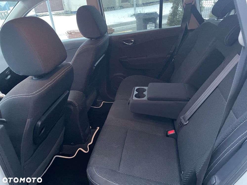 Renault Koleos 2.0 dCi FAP 4x4 Dynamique - 8