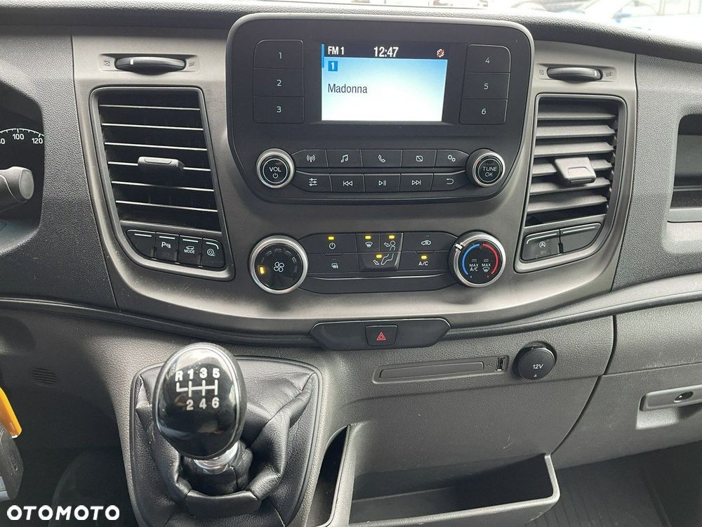 Ford Transit - 10