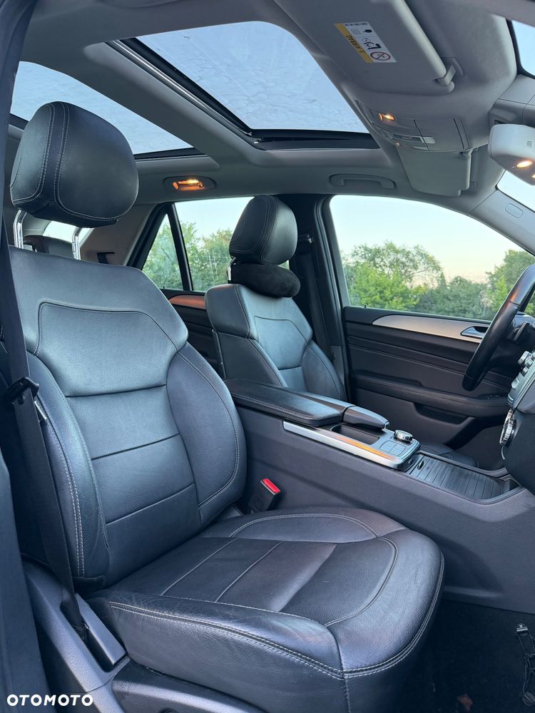 Mercedes-Benz ML - 8