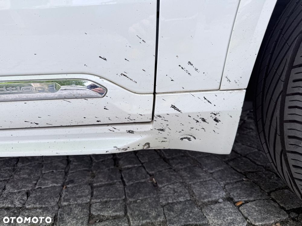 Volvo XC 90 - 16