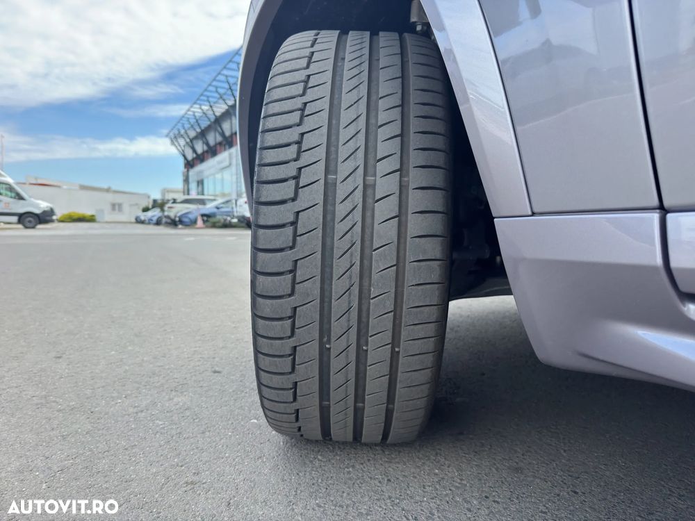 Volvo XC 90 - 22