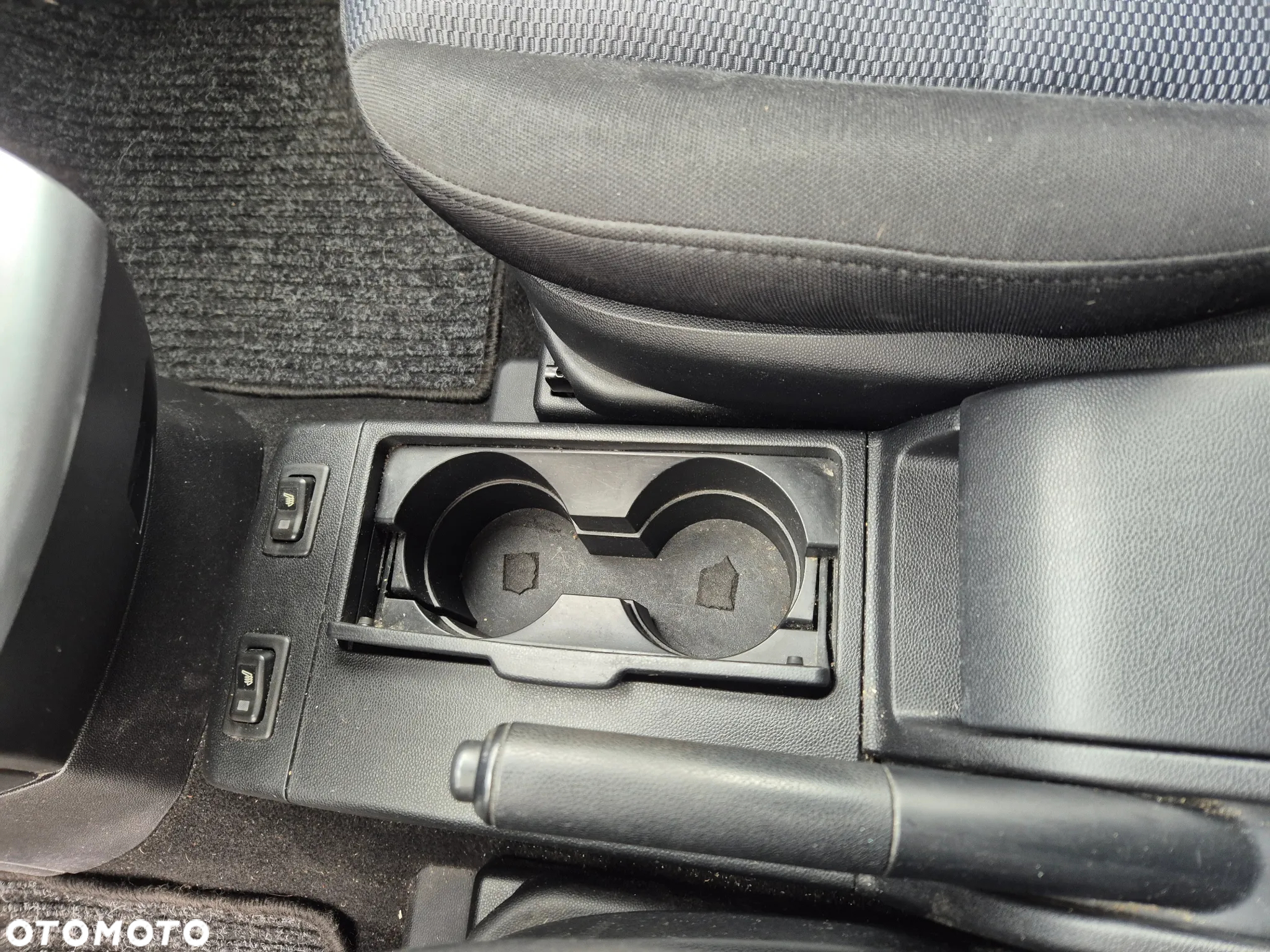 Mazda 5 2.0 Exclusive + - 29