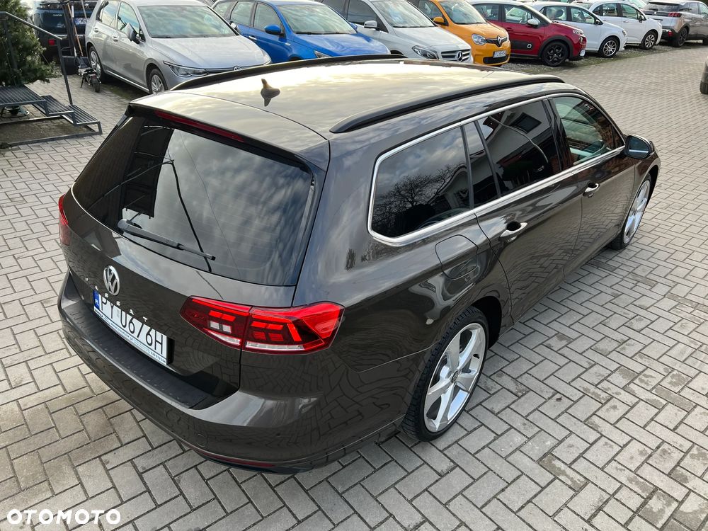 Volkswagen Passat - 37