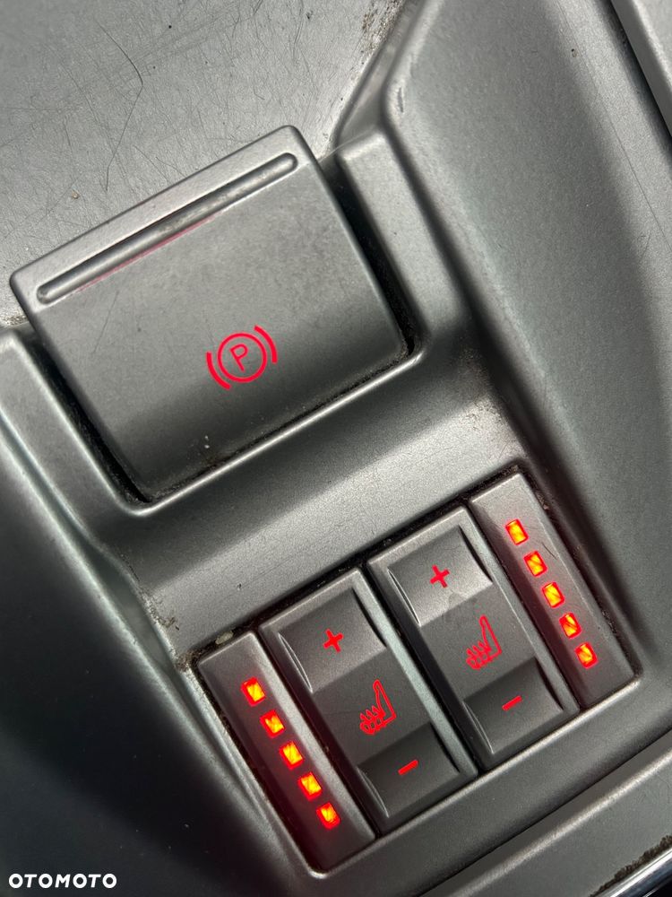 Ford Galaxy 2.3 Ambiente - 17