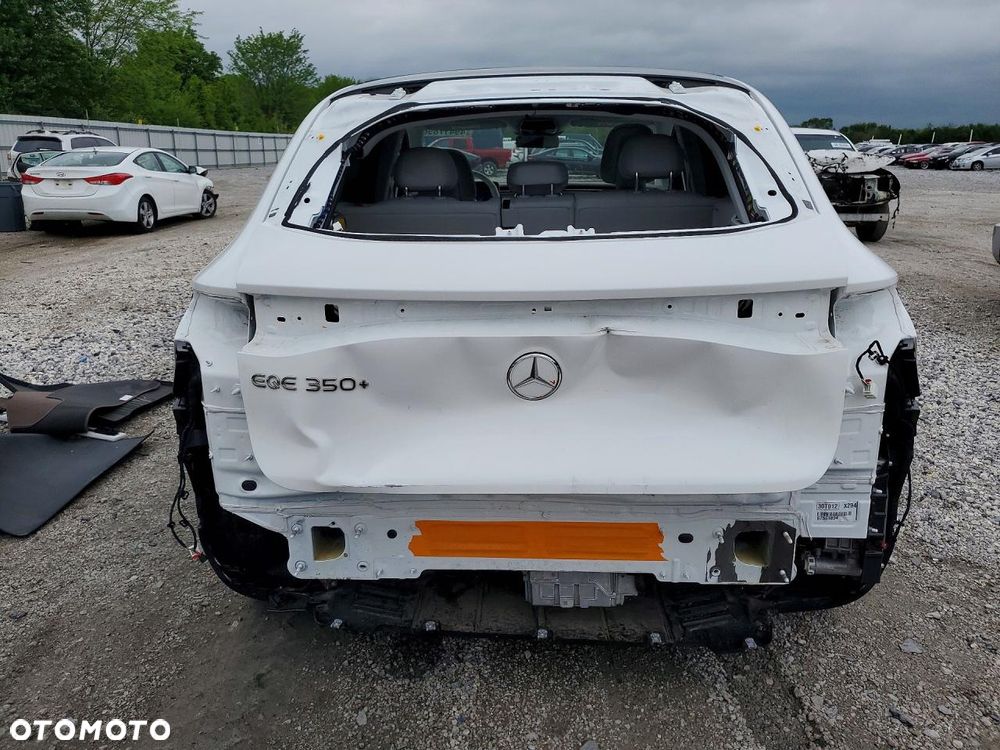 Mercedes-Benz EQE 350+ - 7
