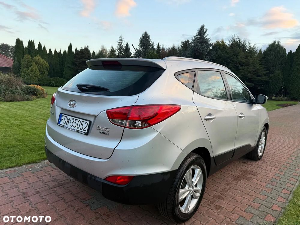 Hyundai ix35 1.7 CRDi 2WD blue Comfort - 11