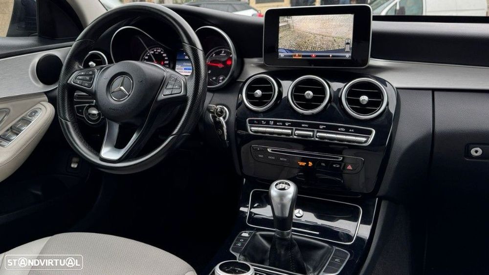 Mercedes-Benz C 180 BlueTEC Avantgarde - 15