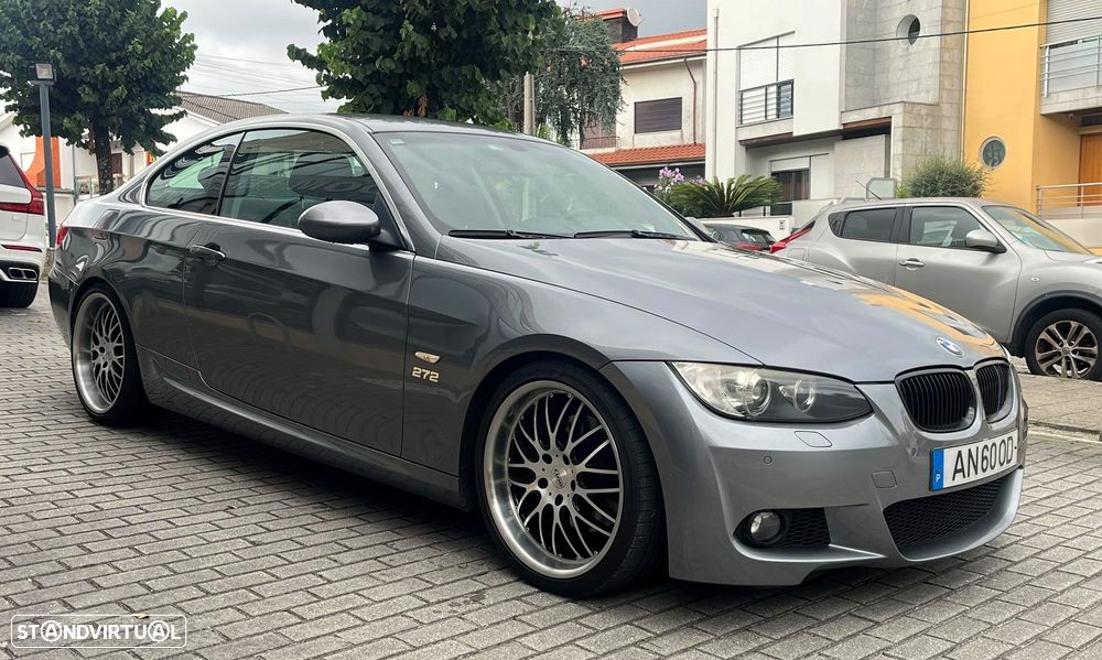 BMW 330 i - 10