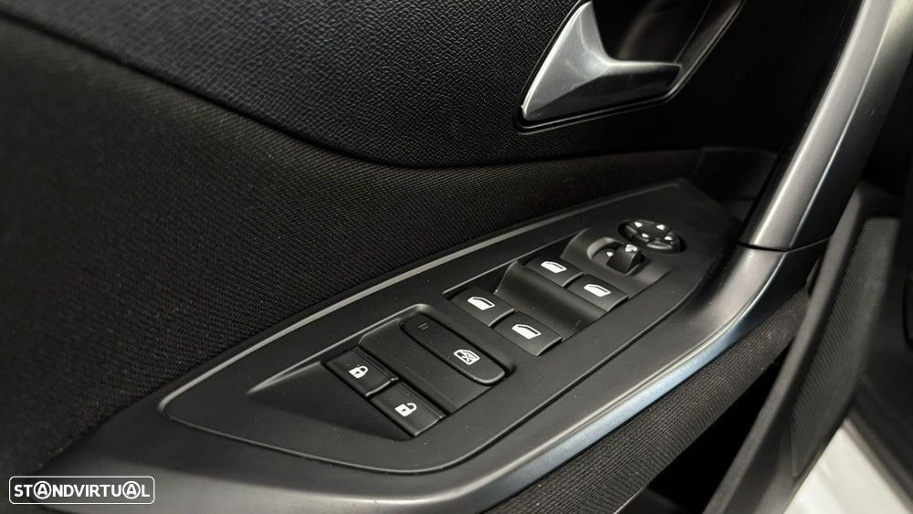 Peugeot 308 1.6 HDi Allure - 13