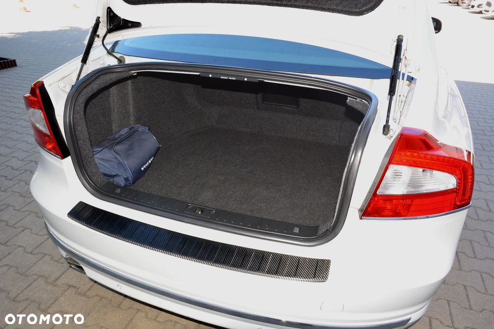 Volvo S80 - 8