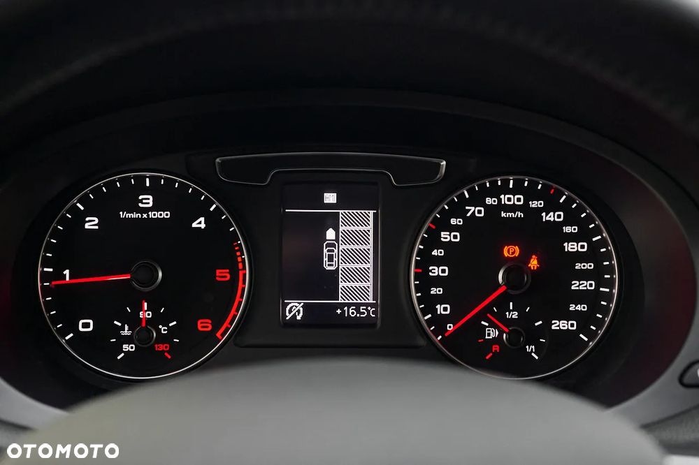 Audi Q3 - 34