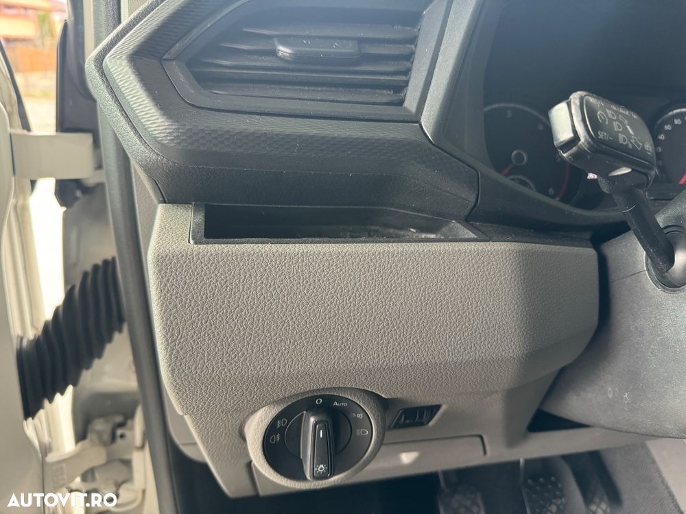 Volkswagen Transporter - 20