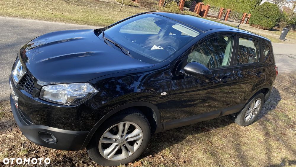 Nissan Qashqai - 2