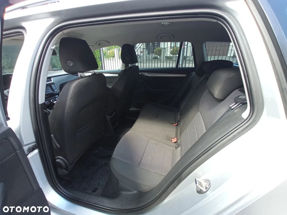 Skoda Octavia 2.0 TDI Ambition - 14