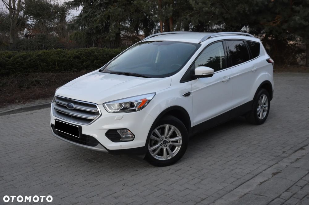 Ford Kuga 2.0 TDCi 2x4 Titanium - 1
