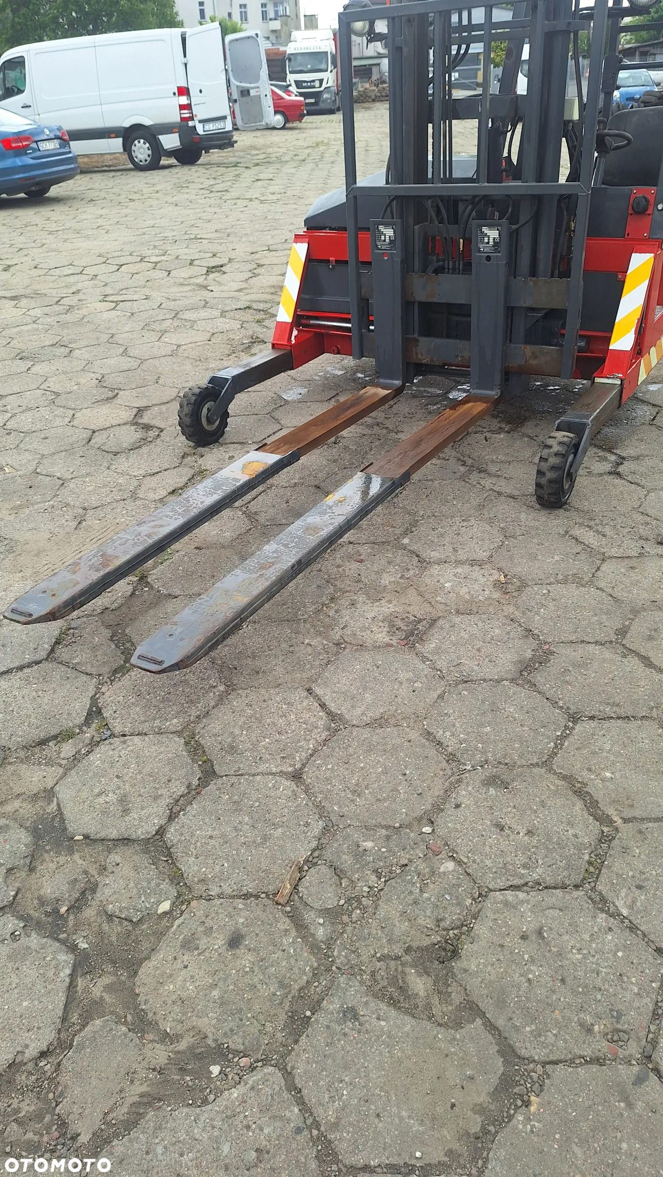 Moffett Kooi aap - 4