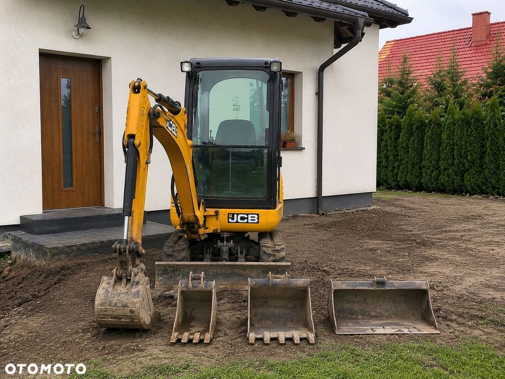 JCB 8016 - 6