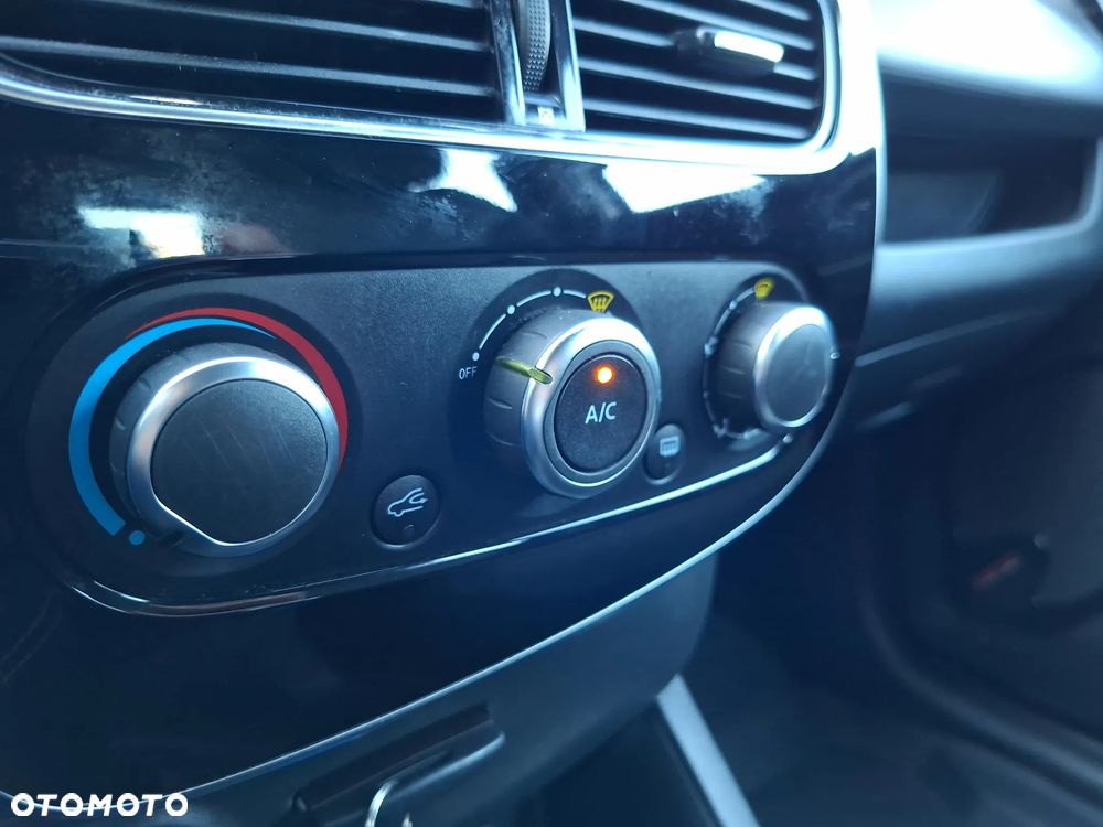 Renault Clio IV 16-20 - 26