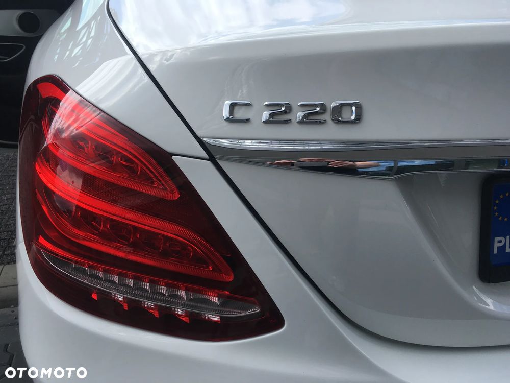 Mercedes-Benz Klasa C 220 (BlueTEC) d 7G-TRONIC Avantgarde - 31
