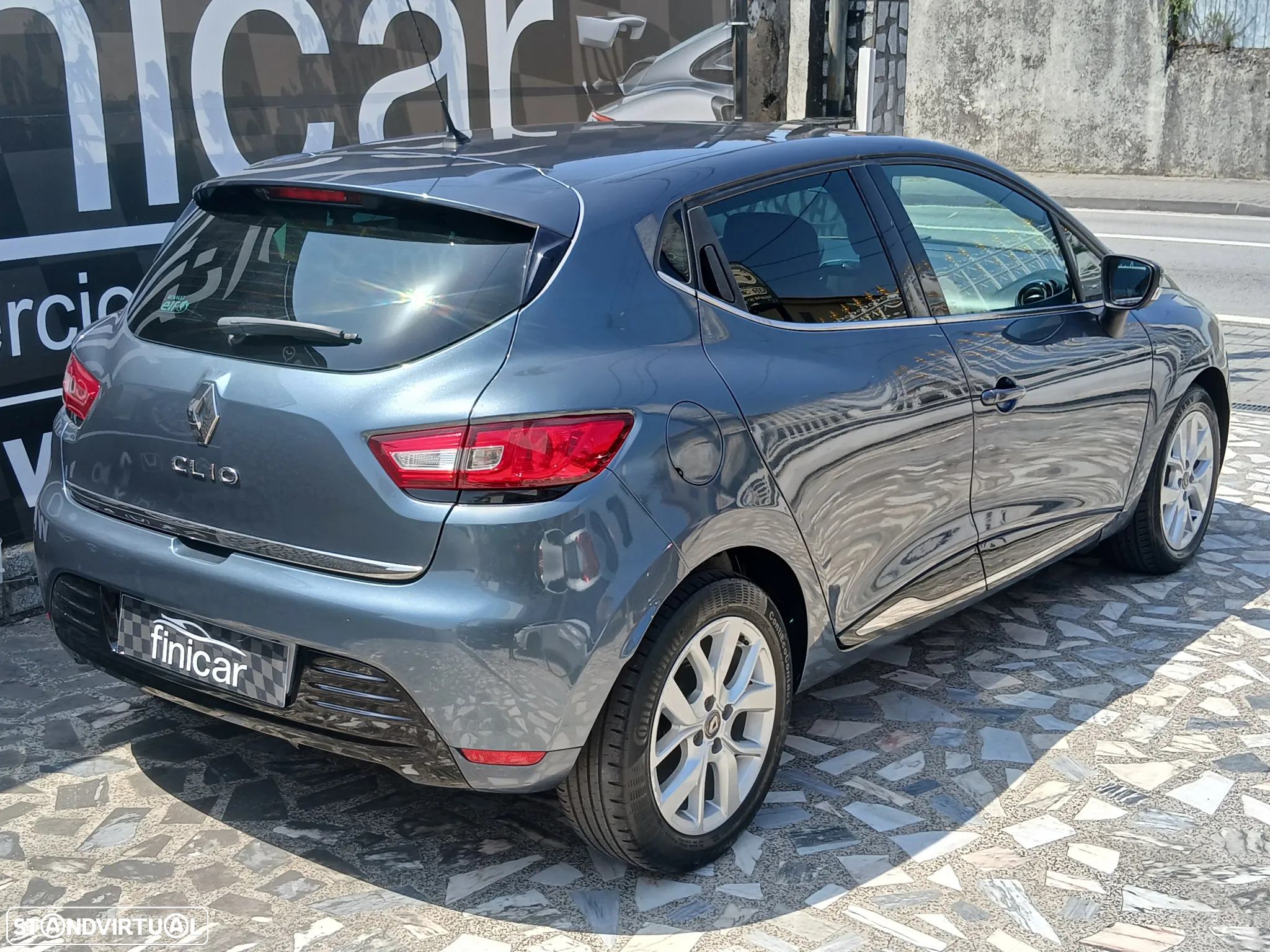 Renault Clio 1.5 dCi Limited - 6