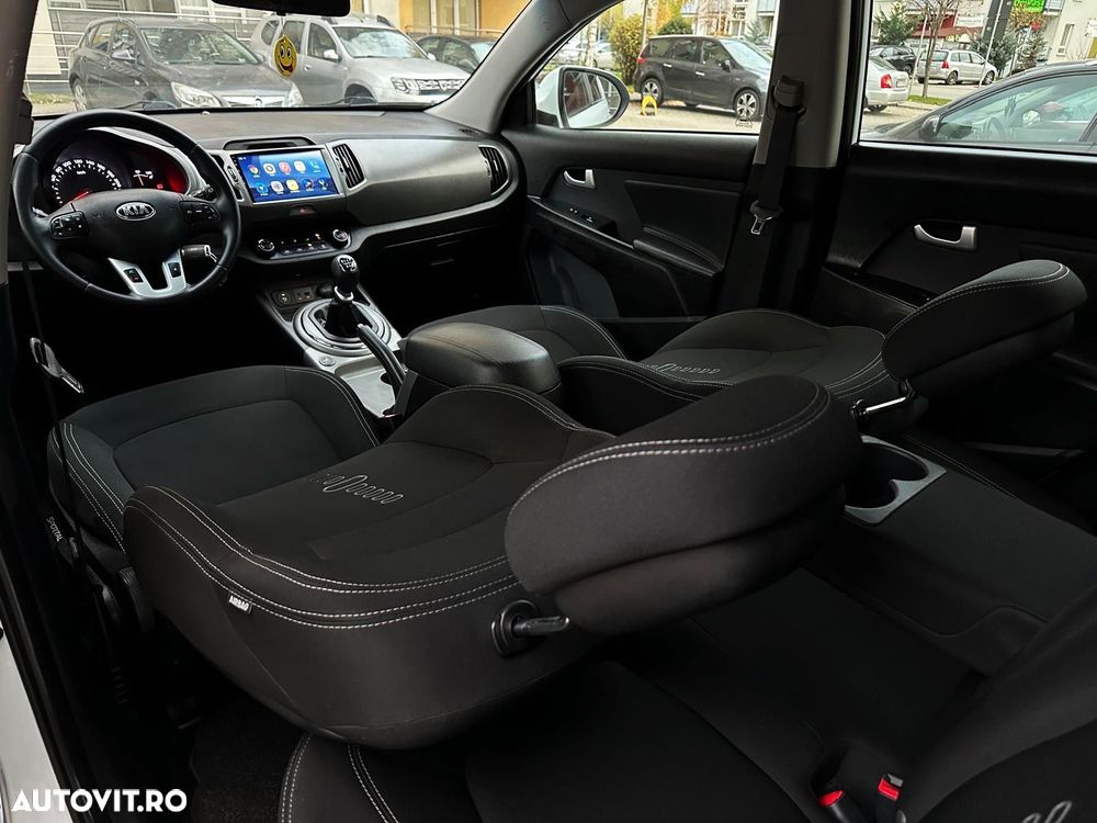 Kia Sportage 1.6 GDI 2WD Vision - 23