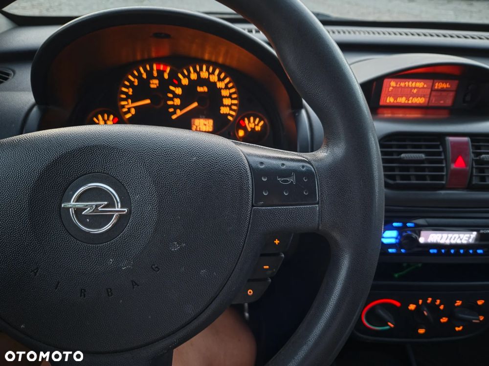 Opel Combo Tour N-Joy - 17