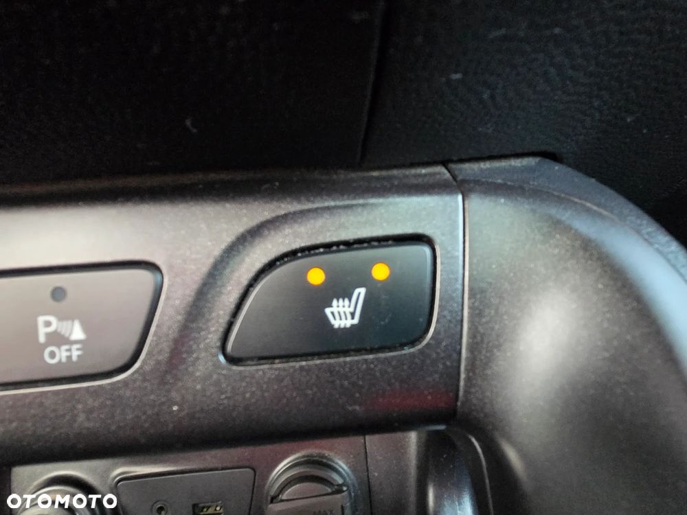 Hyundai ix35 1.7 CRDi 2WD blue Style - 22