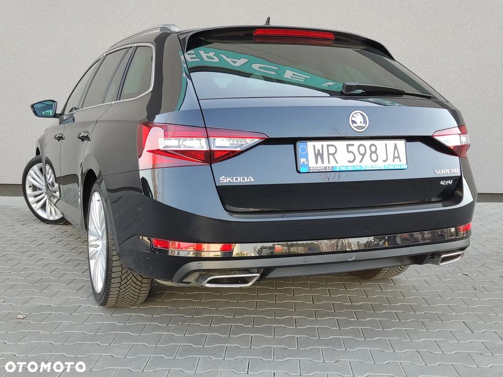 Skoda Superb 2.0 TSI 4x4 DSG Sportline - 13