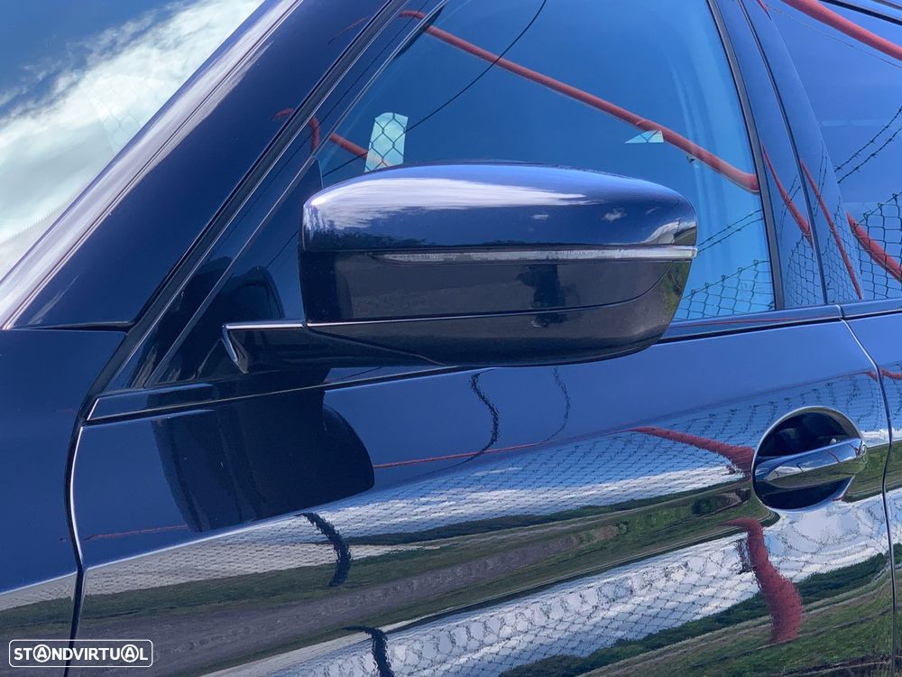 BMW 530 e Pack Desportivo M Pro - 55