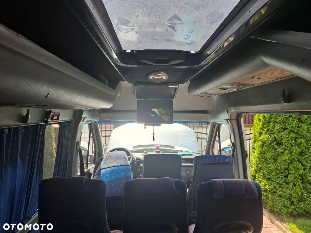 Mercedes-Benz Sprinter - 3