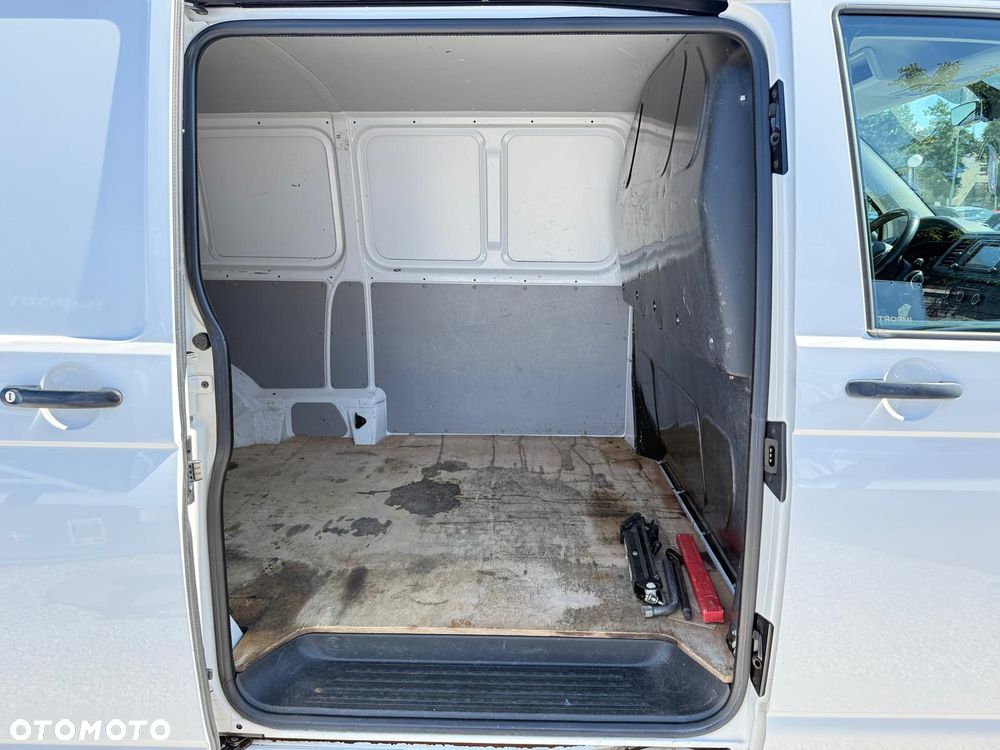Volkswagen TRANSPORTER - 24