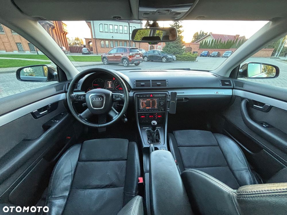 Audi A4 Avant 2.0 TDI DPF Quattro - 19