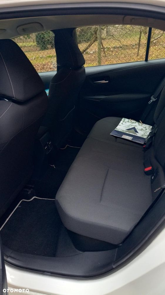 Toyota Corolla 1.8 Hybrid Comfort - 6