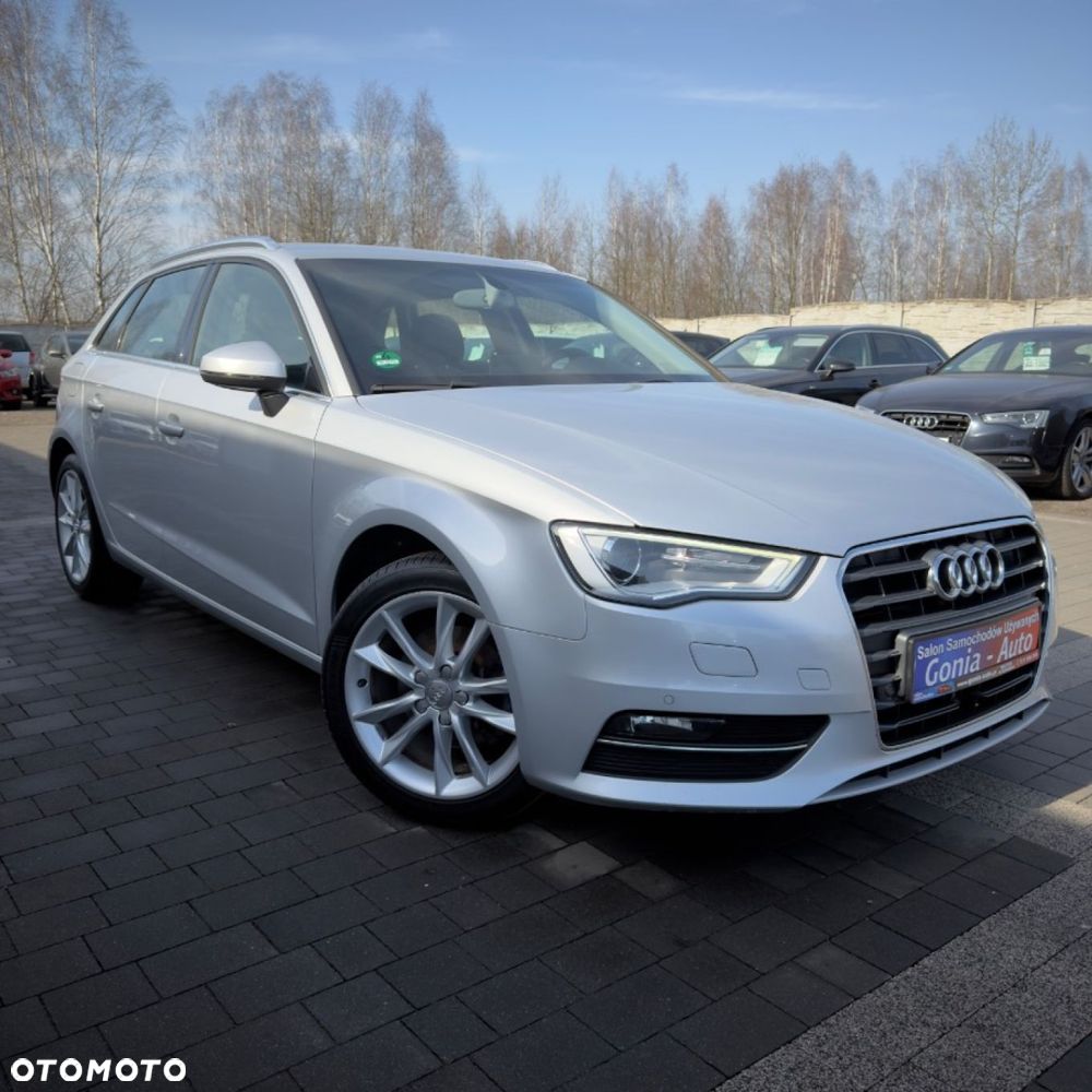 Audi A3 Sportback - 2
