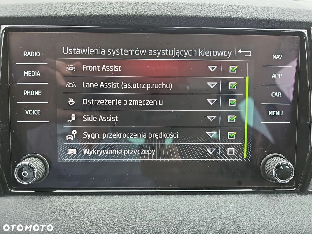 Skoda Karoq 1.5 TSI ACT Sportline DSG - 20
