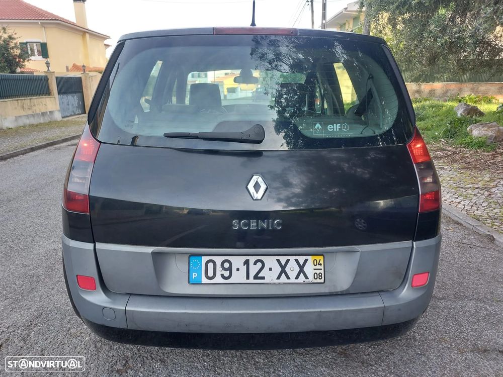 Renault Scénic 1.5 dCi Confort Privilége - 10