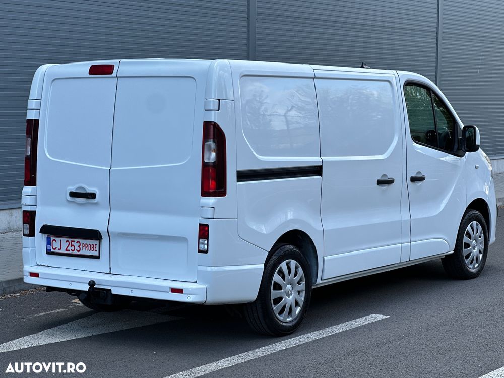 Opel Vivaro - 15