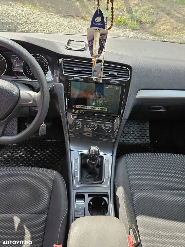 Volkswagen Golf 1.6 TDI Highline - 6