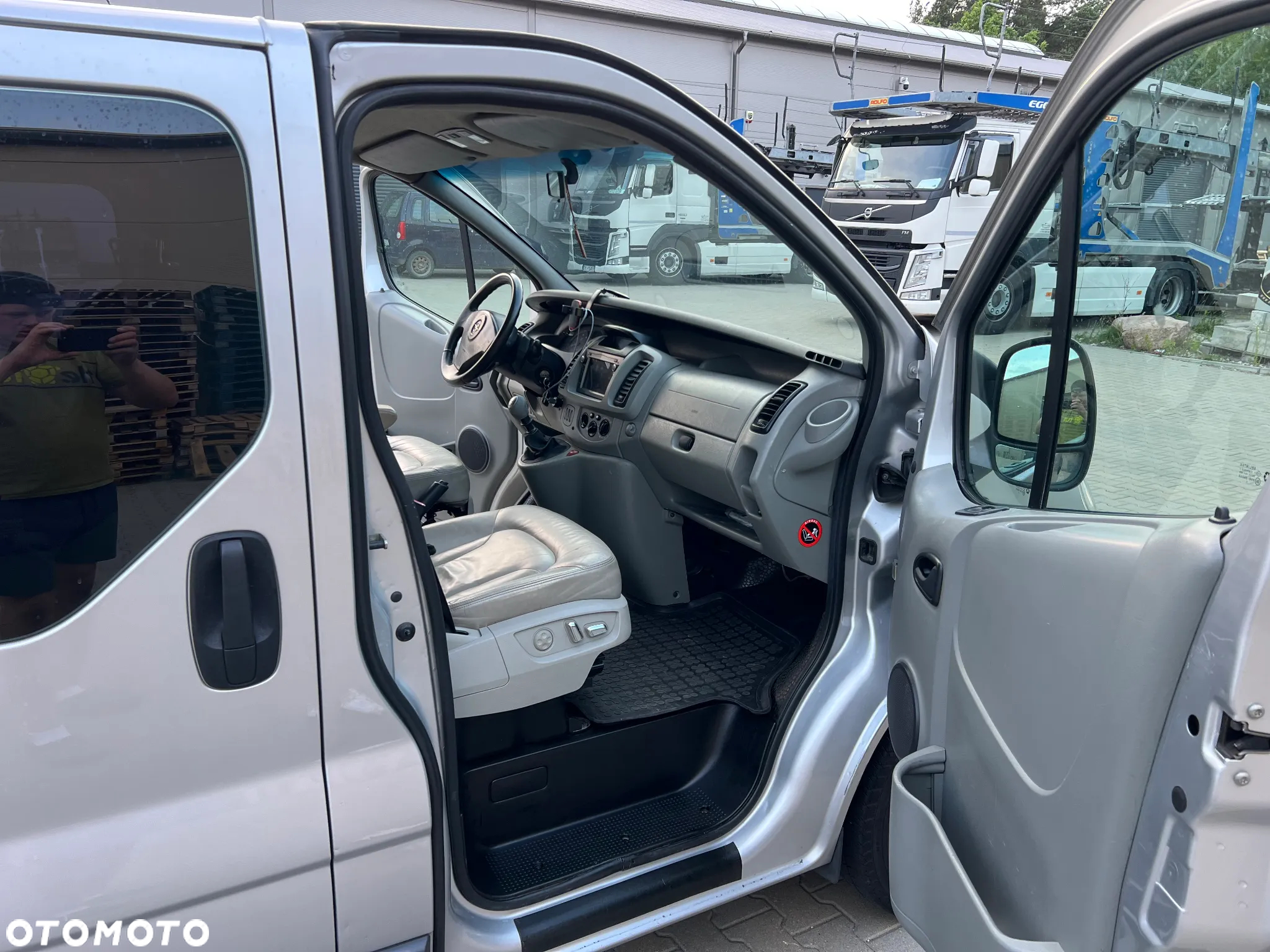 Opel Vivaro L2H1 - 14