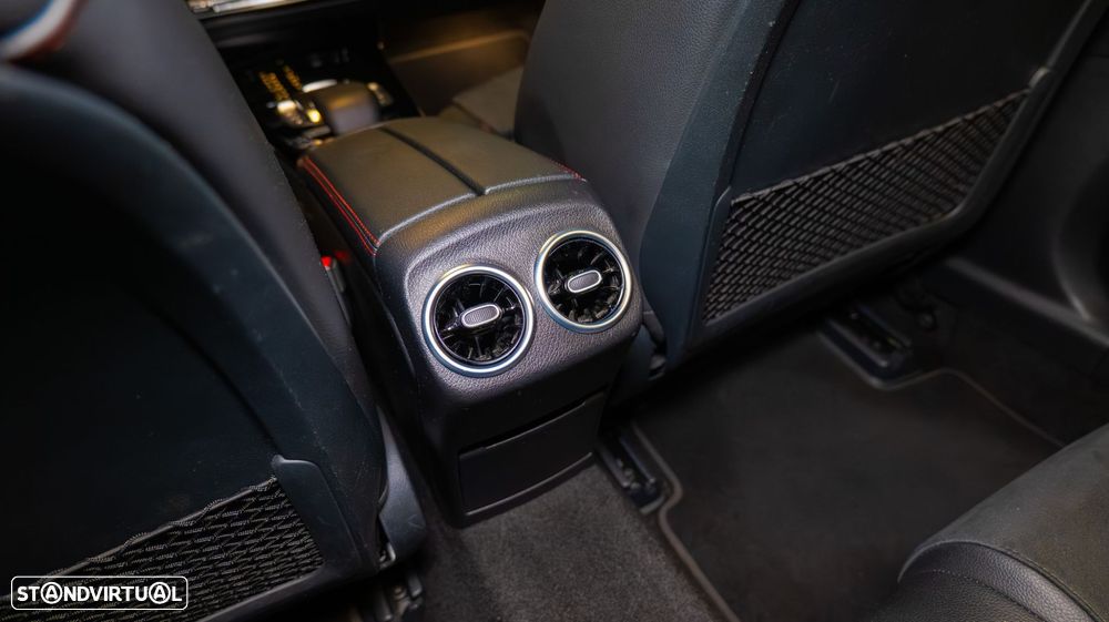 Mercedes-Benz CLA 180 - 24