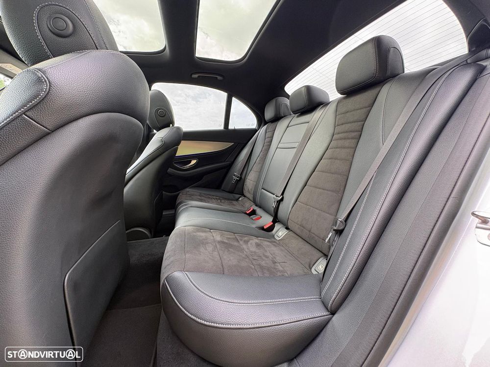 Mercedes-Benz E 220 d 4Matic 9G-TRONIC AMG Line - 19