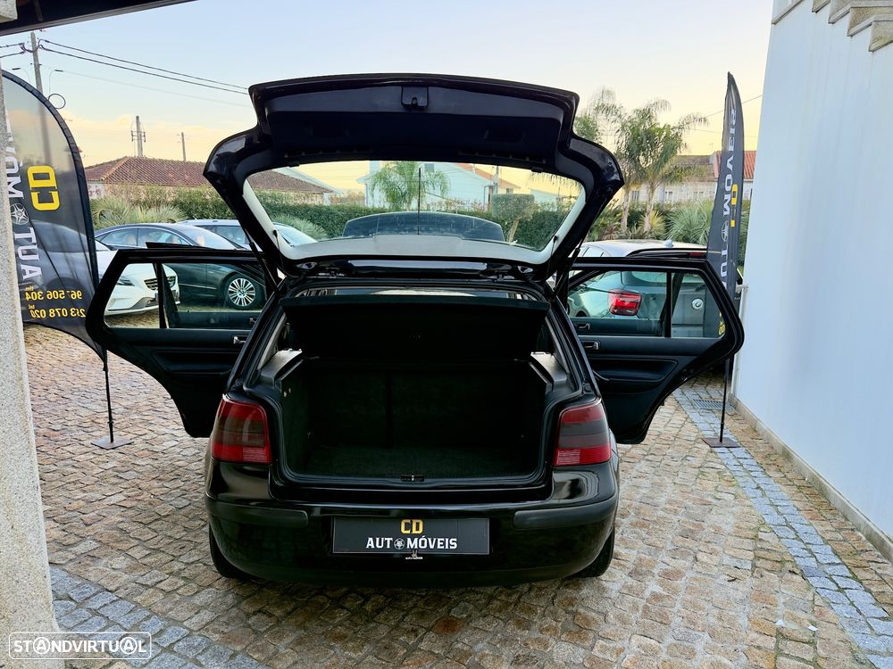 VW Golf 1.9 TDi Confortline AC - 29