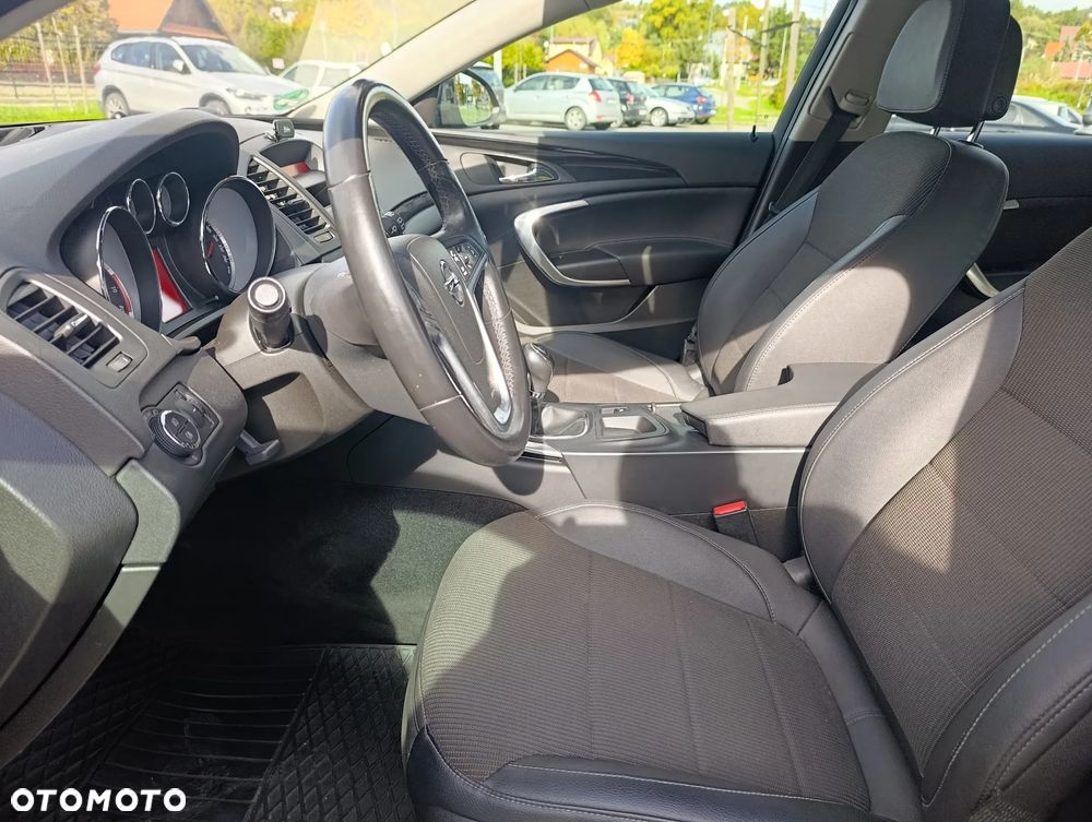 Opel Insignia 1.8 Active - 12