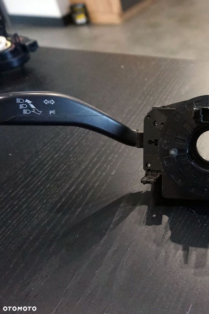 PRZEŁĄCZNIK ZESPOLONY TAŚMA AIRBAG FABIA II 545 LIFT 6Q0953503DN 6Q0959653B SKODA 2010-2014 - 2