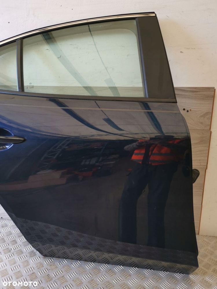 MAZDA 3 IV BP 2019 USA DRZWI PRAWE TYLNE SEDAN - 7
