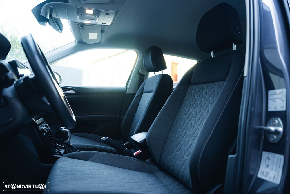 VW T-Cross 1.0 TSI Urban DSG - 35