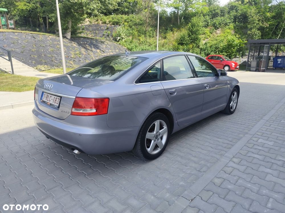 Audi A6 Limousine - 3