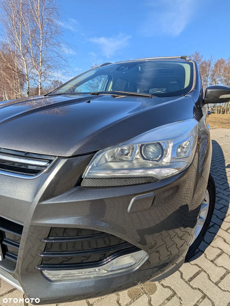 Ford Kuga 2.0 TDCi 4x4 Titanium - 2