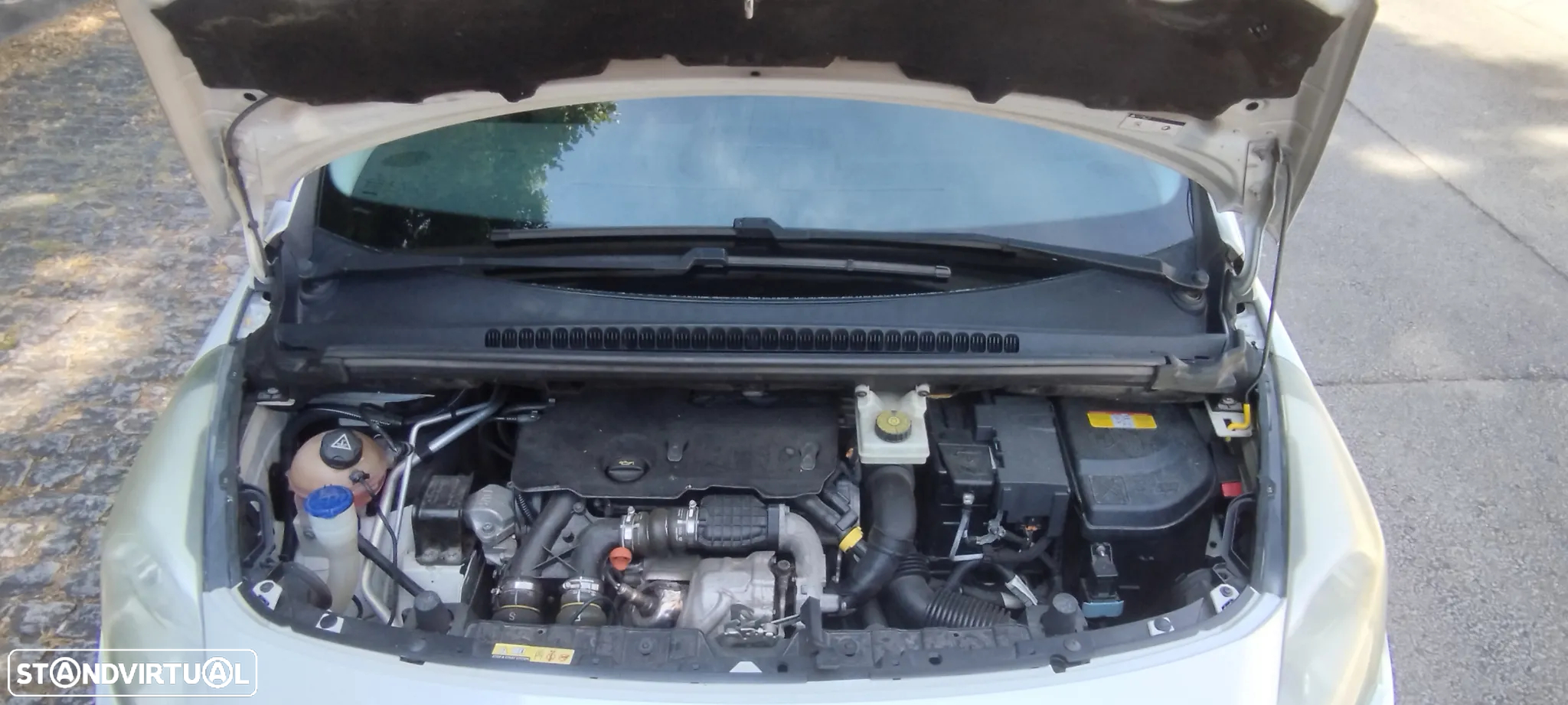 Peugeot 3008 e-HDi 115 ETG6 Stop&Start Allure - 5