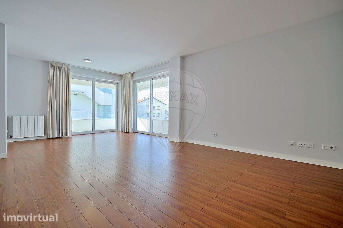 Apartamento T3 para arrendamento - Grande imagem: 2/26